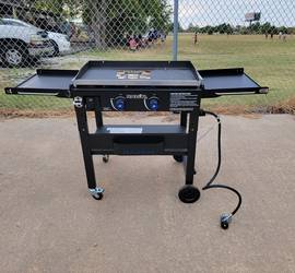 Razor 2 burner flat top griddle