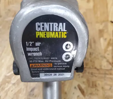 Impact Wrench - 1/2 in. Air Impact Wrench - 585 Lbs. Torque