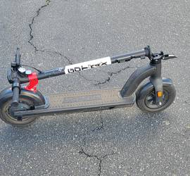 GoTrax G4 Electric Scooter