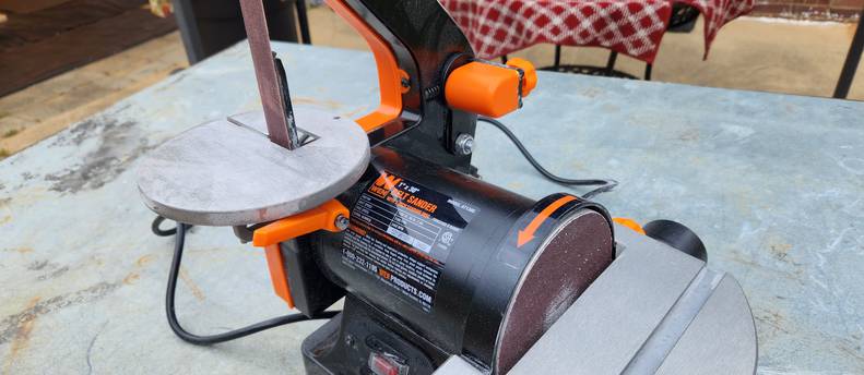 BELT SANDER - WEN AT1305 1 x 30-Inch with 5-Inch Sanding Disc
