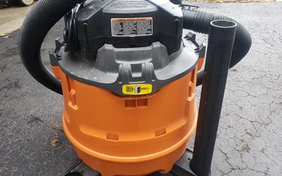 Ridgid shop vac.