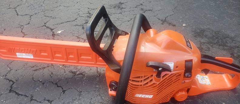 Echo 16" chainsaw