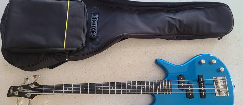 Ibanez GSRM 4 String Bass Guitar and gig bag - Blue