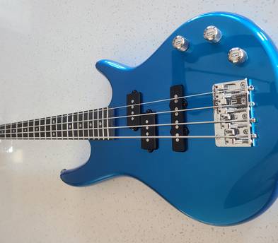 Ibanez GSRM 4 String Bass Guitar and gig bag - Blue