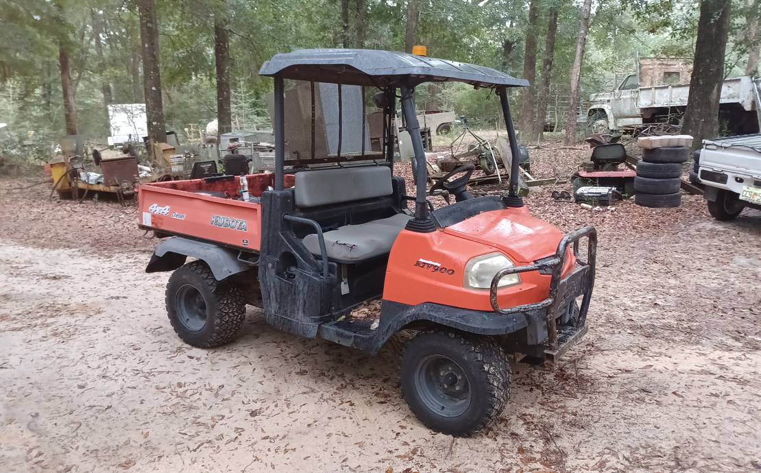 Kubota RTV-900 UTV 4x4 Side by Side