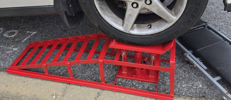 Car ramp/lift, 4400lb capacity