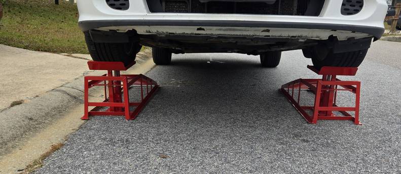 Car ramp/lift, 4400lb capacity