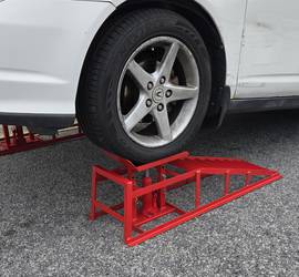 Car ramp/lift, 4400lb capacity