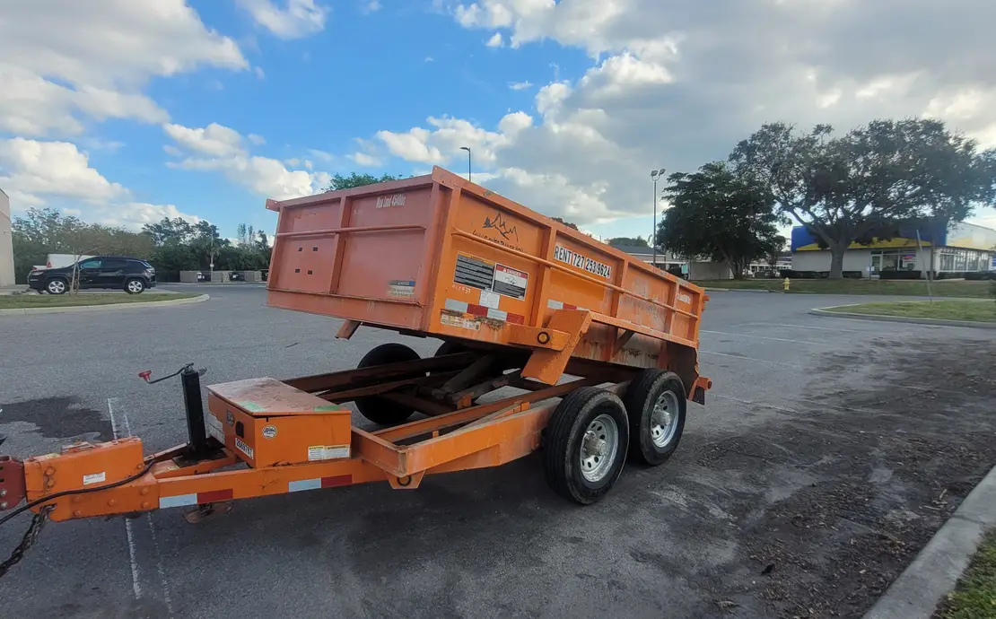 4 yrd Dump Trailer