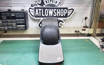 Onewheel rental in Woodstock