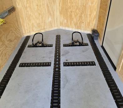 7x16 enclosed trailer  w/ ramp door