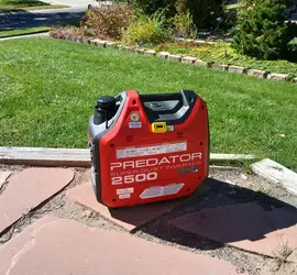 Quiet 2500W Generator – Power for Camping, Projects & Outages