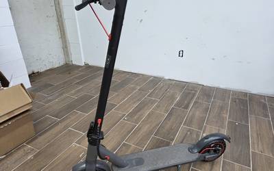 M2/M365 36v 7.8ah Scooter