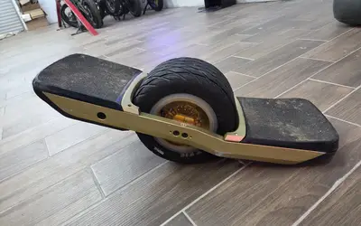 Onewheel rental in Woodstock