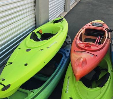 Kayaks(5) or paddleboards(5) w/ lifejackets,paddles ,drybags