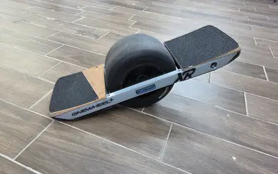 Onewheel rental in Woodstock