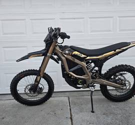 Surron Ultra Bee 2025– Full-Size E-Moto [WKY Rental #1] (1of2 Available)