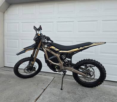 Surron Ultra Bee 2025– Full-Size E-Moto [WKY Rental #1] (1of2 Available)
