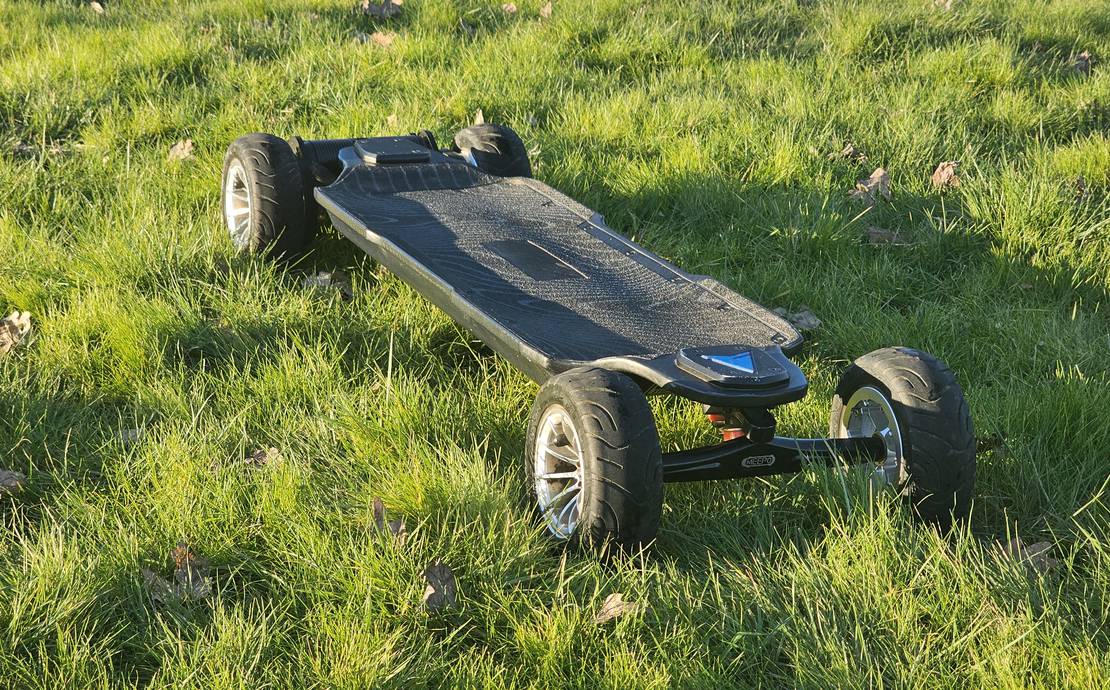 Electric Longboard // All Terrain longboard style 2