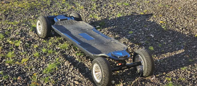 Electric Longboard // All Terrain longboard style