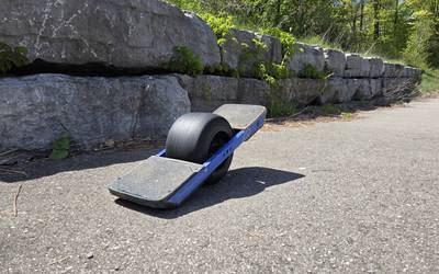 Hyper-Built Onewheel XR - Custom hardware and software