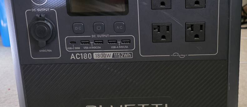 Bluetti AC180 Portable Power Sation 1800W