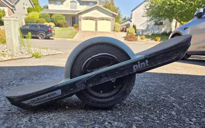 Onewheel rental in Camas