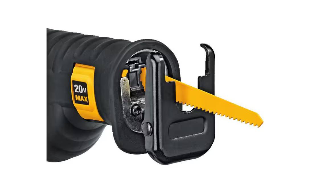 dcs381 DEWALT reciprocating saw (sawzall)
