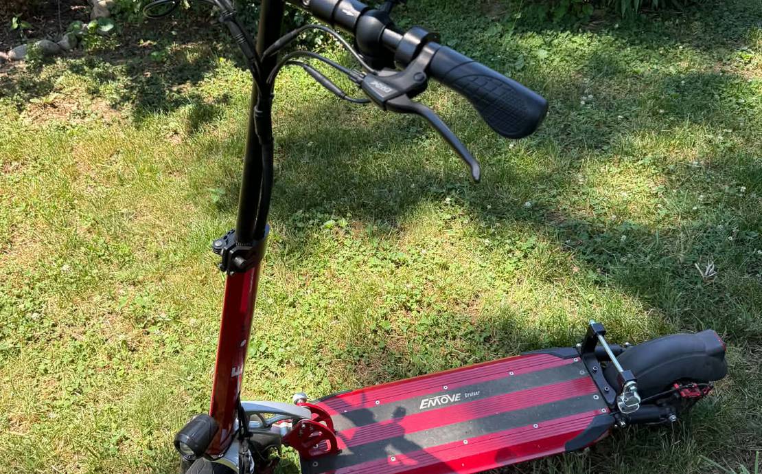 Emove Cruiser Electric Scooter