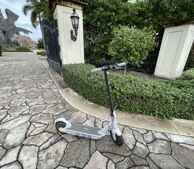Electric scooter Segway-Ninebot Max