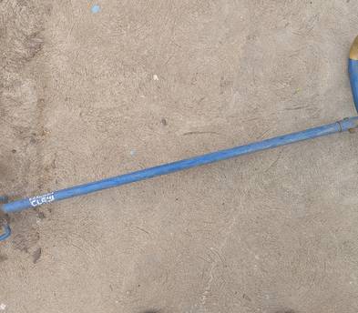 Garden Claw weed puller