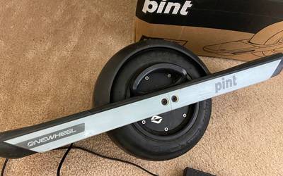 One Wheel Pint with home charger