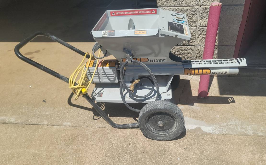 Cement mixer