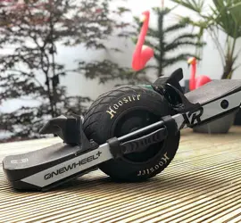 Onewheel XR Full Size Like New w/ Treaded Tire