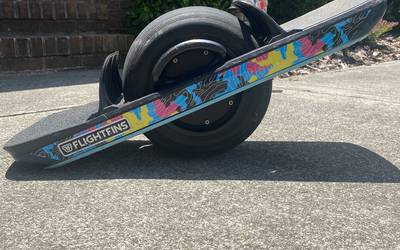 OneWheel Pint with Upgrades