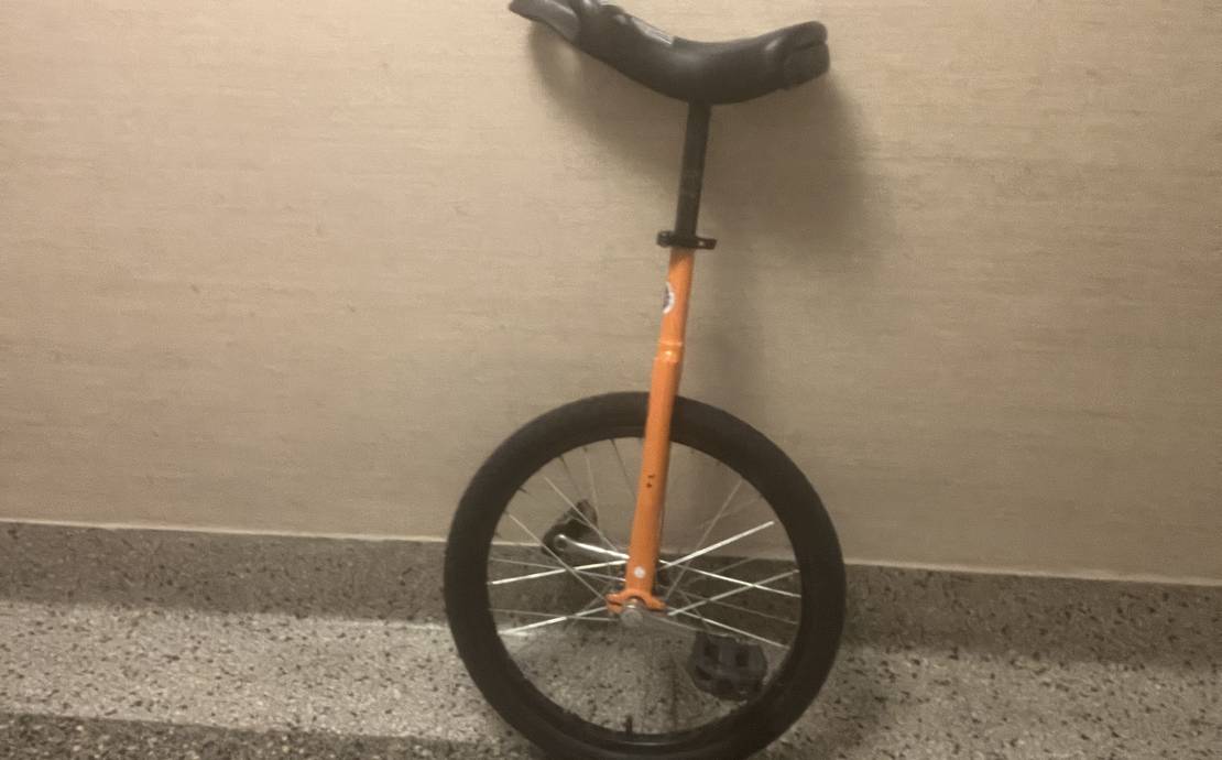 Small Unicycle.com Unicycle
