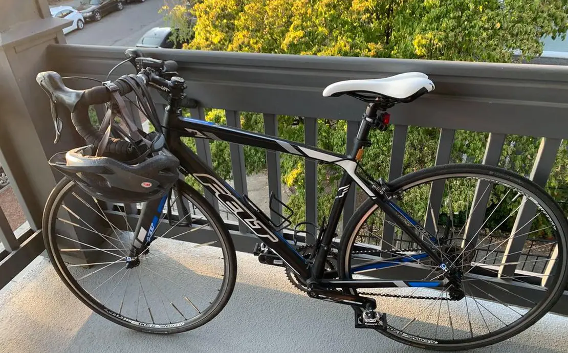 Felt F95 Road Bike - 54cm Frame (For Rent)