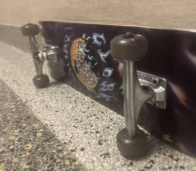 Globe Skateboard 52 MM wheels