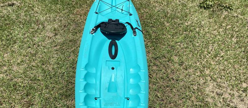 Lifetime Medium Sized Sit-On Kayak (Blue)