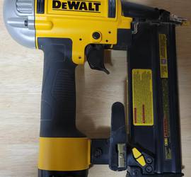📌 DEWALT 18-Gauge Precision Point Brad Nailer – Flawless Finish Work!
