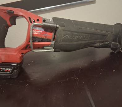 Milwaukii M18 SawZaw