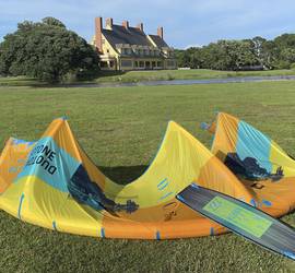 Kiteboarding package