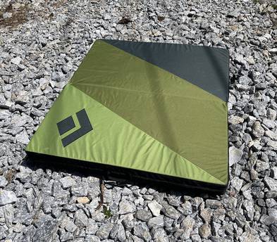 Black Diamond bouldering crash pad