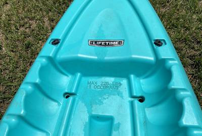 Lifetime Medium Sized Sit-On Kayak (Blue)