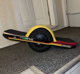 Onewheel XR with treaded tire