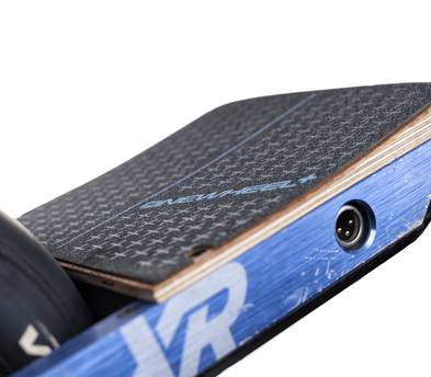 Free Delivery! Onewheel+ XR Surf the Land & Ride it All + Free Retrieval