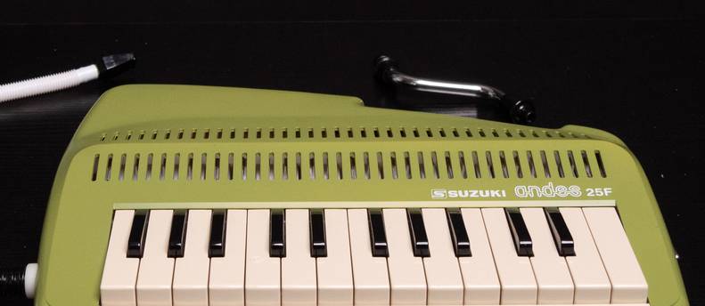 Suzuki Andes 25f Pan Flute Melodica