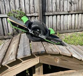 Onewheel XR GROWLER with Burris Treaded Tire, Kush Rear Pad