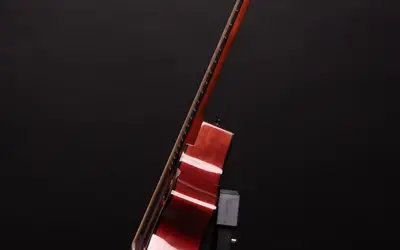Guitar rental in Los Angeles