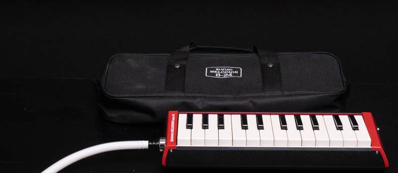 Bass Melodica (Suzuki B-24)